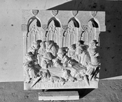 880166 Afbeelding van de lantaarnconsole 'Unie van Utrecht', gemaakt door Jeannot Bürgi, die geplaatst gaat worden ...